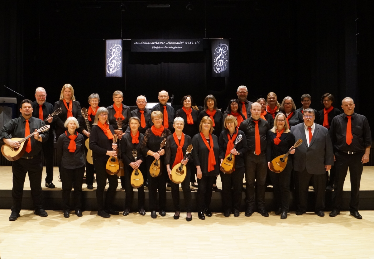 Mandolinenverein Harmonie 1931 e.V. Mandolinenverein Harmonie 1931 e. V.