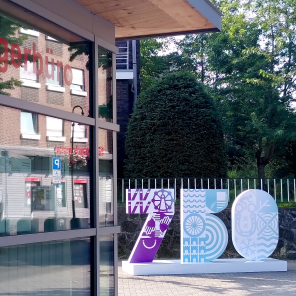 Große 750 am Bürgerbüro Hiesfeld 