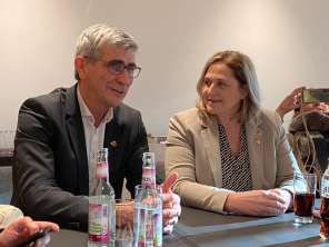 Bild Arbeitsgespräch 