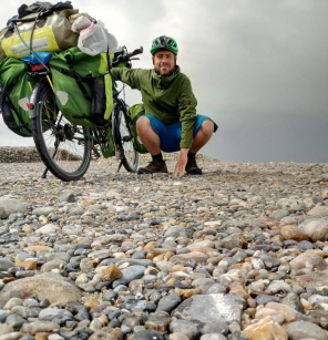 Christoph Hügel auf "Pedalling for Planet" Tour Foto von Christoph Hügel auf Fahrradreise