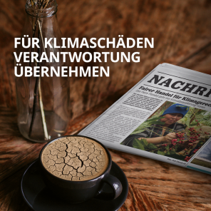 Zeitung auf einem Tisch Zeitung auf einem Tisch