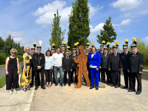 Gruppenbild Eislöffel mit Bergleuten Gruppenbild Eislöffel mit Bergleuten