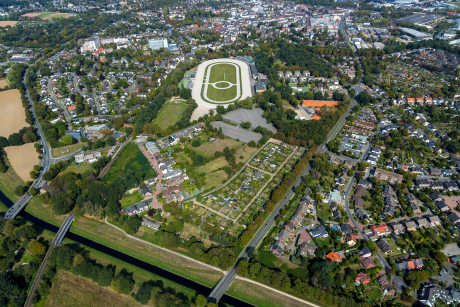 Luftbild Trabrennbahn Luftbild Trabrennbahn