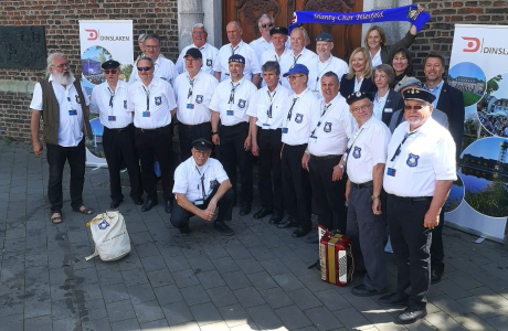 Gruppenbild vom Shanty Chor Hiesfeld Gruppenbild vom Shanty Chor Hiesfeld
