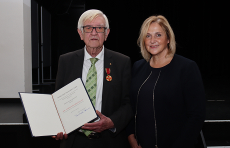 Foto von Herr Bellinghausen und Frau Eislöffel Foto von Herr Bellinghausen und Frau Eislöffel