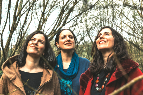 Drei Frauen in der Natur Drei Frauen in der Natur