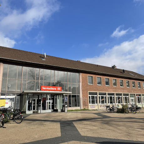 Empfangsgebäude der Deutschen Bahn in Dinslaken 22.10.2024 Empfangsgebäude der Deutschen Bahn in Dinslaken 22.10.2024