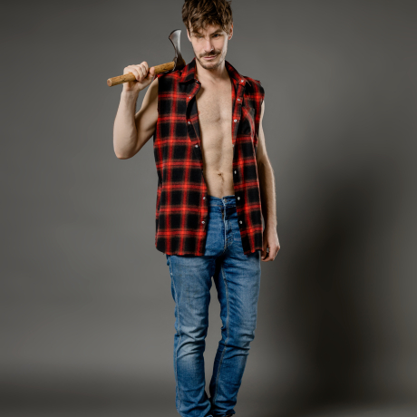 Mann mit Axt Mann mit Axt