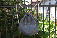 Turnbeutel mit dem Logo der Stadt Dinslaken
